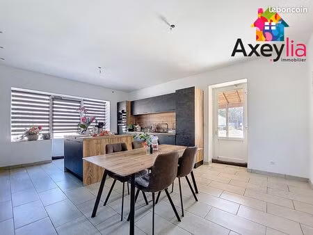 maison 5 pièces 155 m²