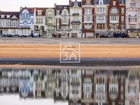 maison 9 pièces 230 m²