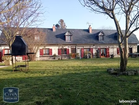maison 7 pièces 249 m²