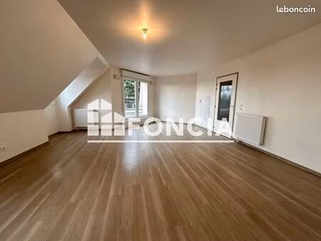 appartement 3 pièces 84 m²