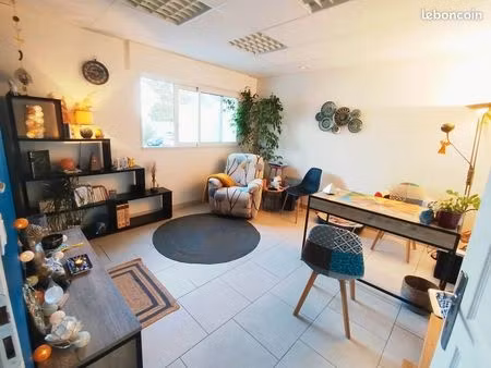 cabinet à louer 2 jours par semaines