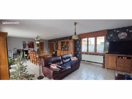 maison 6 pièces 193 m²