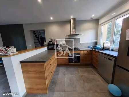 maison 6 pièces 114 m²