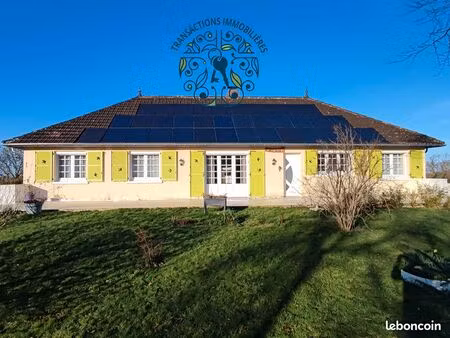 pavillon 8 pièces 135 m²