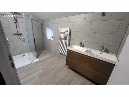 duplex atypique 112 m² – 4 chambres – terrasse – dpe b – centre saint-héand