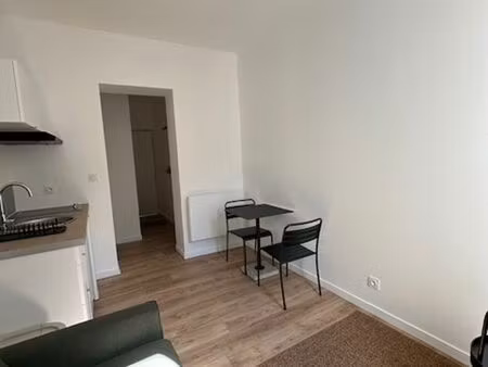 studio meublé entièrement refait à neuf