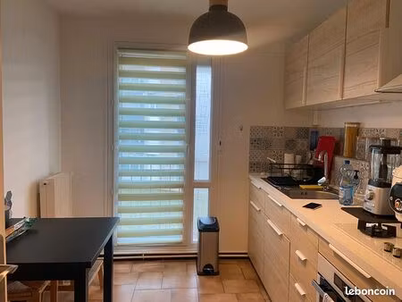 appartement 3 pièces 58 m²