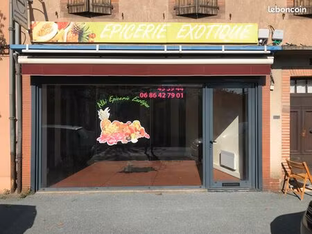 local commercial à louer