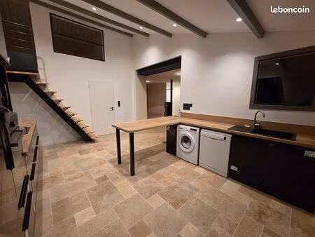 à louer – maison ancienne entièrement rénovée à marans