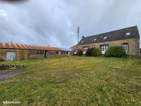 immeuble 6 pièces 352 m²