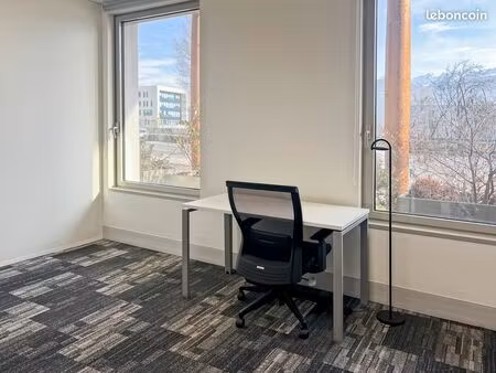 bureau privé à louer pour 2 personnes à echirolles  pixel