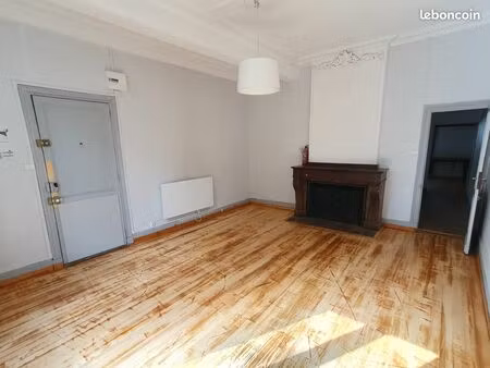 bureaux 3 pièces - 53m2 - hyper centre de tarbes - non meublé