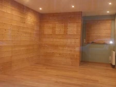 a louer auray local commercial