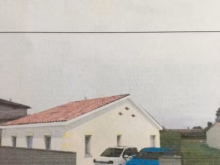 beau terrain plat de 380 m2