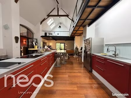 maison 8 pièces 287 m²