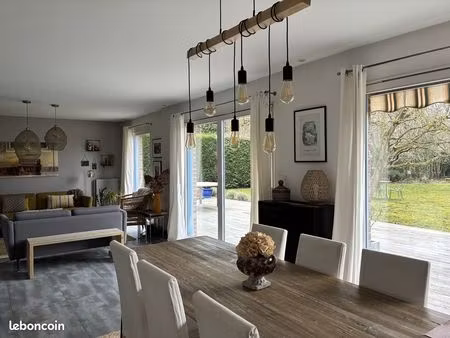 maison 7 pièces 150 m²