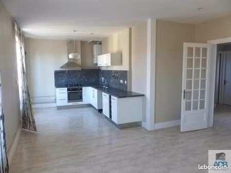 appartement 3 pièces 79 m²