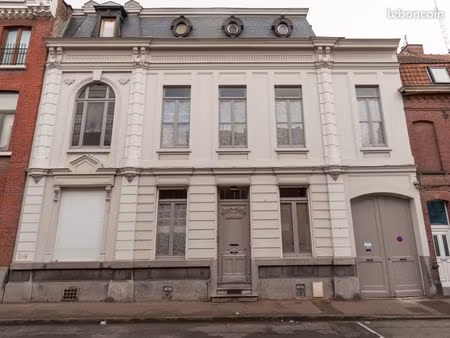 studio meuble uniquement pour etudiant