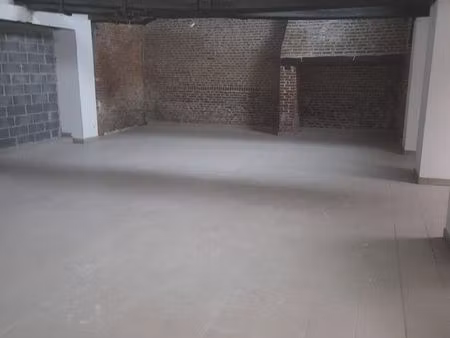 local à usage commercial ou bureaux ou profession libérale centre-ville de douai