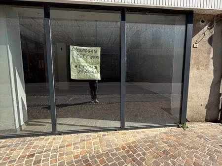 local à louer usage commercial ou bureaux ou profession libérale centre-ville de landrecie