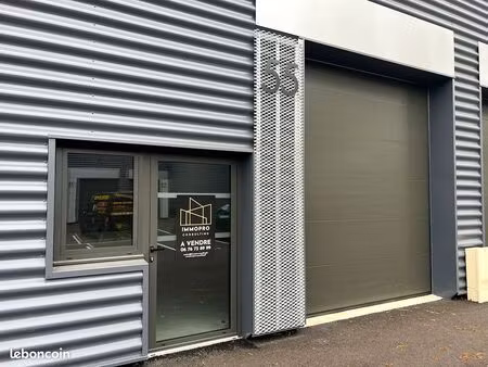 local 159 m² oissel