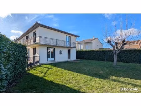 maison 4 pièces 95 m²