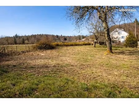 beau terrain constructible de 364 m² aux lirons à cruseilles