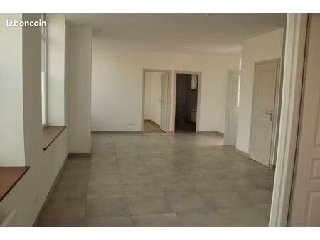 t3 en centre-village