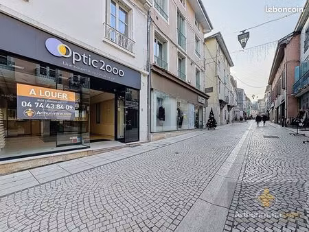 local commercial  opticien 100 m² bourgoin-jallieu
