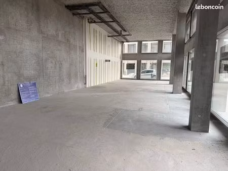local commercial 167 m² le pont-de-claix