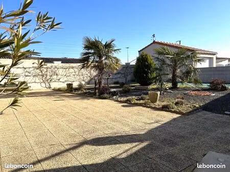 le pallet- proche centre et gare - maison 2ch -jardin - garage