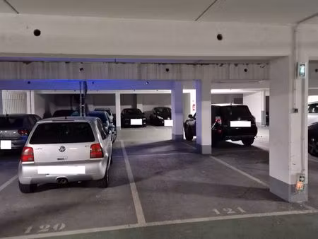 parking couvert sécurisé