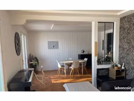 176m² habitables | 4 chambres + bureau + atelier | 1773m² de terrain | géothermie