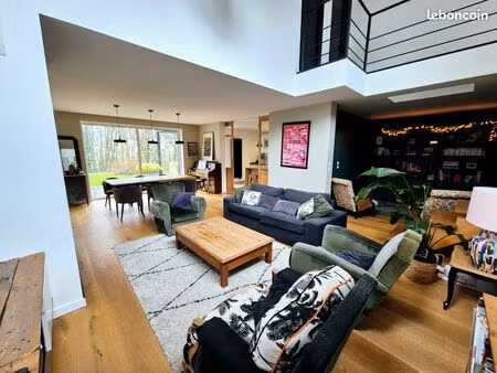 maison d'architecte en plein cœur du mont noir