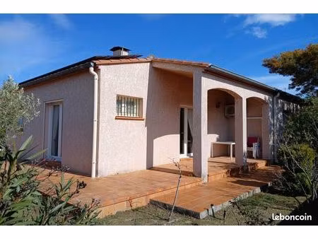 villa 4 pièces 120 m²