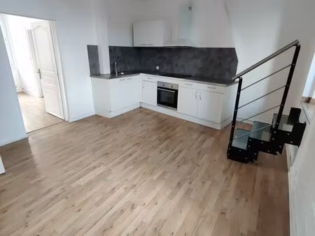 f4 rénové rue piétone