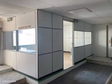 local commercial atelier bureau entrepôt 80 m²