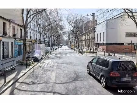 local commercial 48 m²