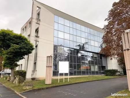 bureaux 420 m²