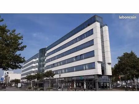 bureaux 420 m²
