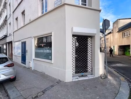 local commercial à louer