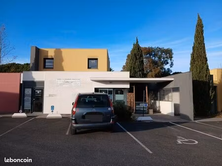 local profession a louer