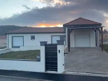 maison de plain-pied moderne avec vue dégagée – 123 m² – terrain clos 668 m² – lempdes-sur