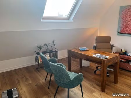 bureau 12 m² à louer – profession libérale – salle d’attente & salle de réunion. location 