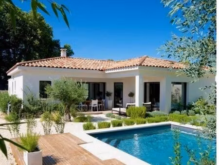 maison 5 pièces 105 m²