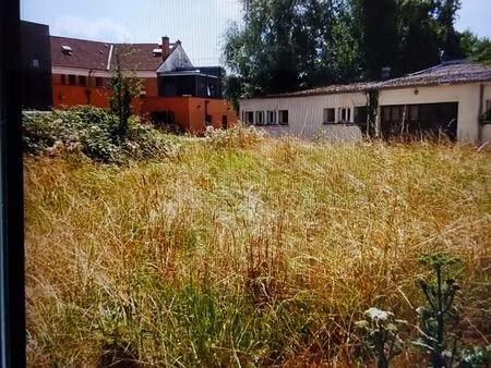 garage 20 m2+atelier 45 m2