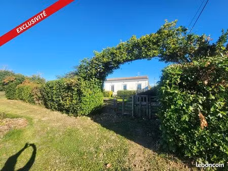 maison 2 pièces 75 m²