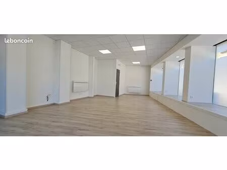 local commercial 50 m²