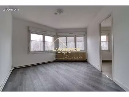 studio 1 pièce 20 m²