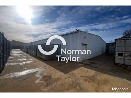 local d'activité 600 m²